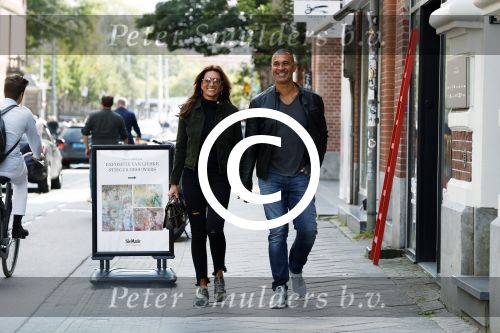 Amsterdam 7 september 2017 
Ruud Gullit met zijn vriendin Karin de Rooy op de pc hooftstraat