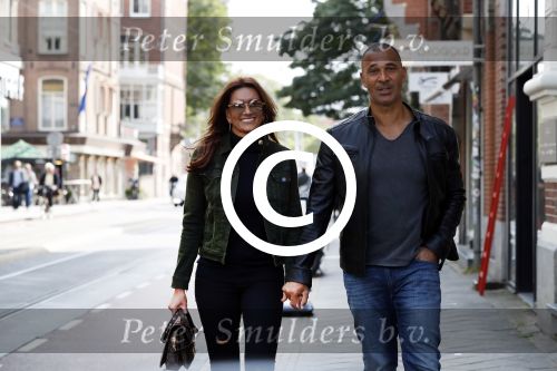 Amsterdam 7 september 2017 
Ruud Gullit met zijn vriendin Karin de Rooy op de pc hooftstraat