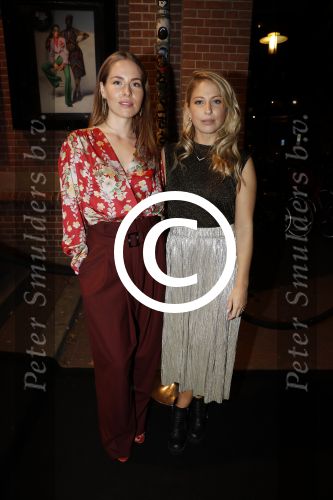 Amsterdam 7 september 2017 
Elle style awards in club panama. Sanne Langelaar en Sarah Chronis