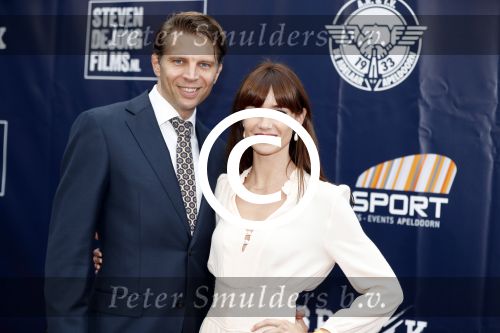 Apeldoorn 2 september 2017
Premiere Spaak in Omnisport . De hoofdrollen worden oa gespeeld door Tim Douwsma Aart Staartjes en Saskia Elise. Steven de Jong is de producent
Saskia Elise