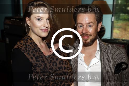 Hilversum 11 september 2017 
Presentatie wijnen in de wisseloord studio\'s met Selwyn Sanatori en Gerard Ekdom. Selwyn met zijn vrouw en baby