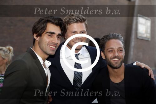 Apeldoorn 2 september 2017
Premiere Spaak in Omnisport . De hoofdrollen worden oa gespeeld door Tim Douwsma Aart Staartjes en Saskia Elise. Steven de Jong is de producent