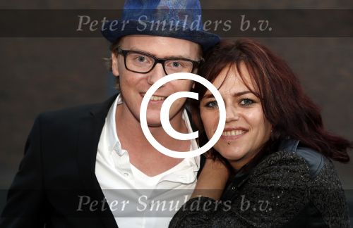 Apeldoorn 2 september 2017
Premiere Spaak in Omnisport . De hoofdrollen worden oa gespeeld door Tim Douwsma Aart Staartjes en Saskia Elise. Steven de Jong is de producent. Twarres Mirjam Timmer
