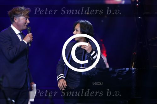 Amsterdam 16 september 2017 
Bert v Leeuwen presenteert het gala van het leger des Hils. Wibi Soerjadi treedt op