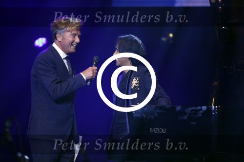 Amsterdam 16 september 2017 
Bert v Leeuwen presenteert het gala van het leger des Hils. Wibi Soerjadi treedt op