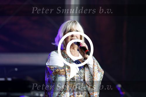 Amsterdam 6 augustus 2017 
Willeke Alberti en Candy Dulfer treden op ter afsluiting van de Gay parade op de dam.