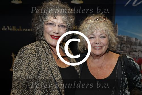 Utrecht 20 september 2017
Premiere Tulipani van Mike van Diem tijdens de filmdagen Utrecht. Willeke v Ammelrooij met zus
