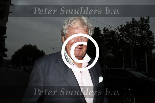 Amsterdam 15 juli 2017
Frits Huffnagel viert zijn 50e verjaardag. Willibrord Frequin met zijn vriendin
