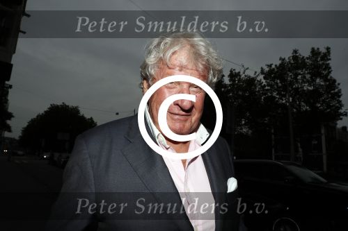 Amsterdam 15 juli 2017
Frits Huffnagel viert zijn 50e verjaardag. Willibrord Frequin met zijn vriendin