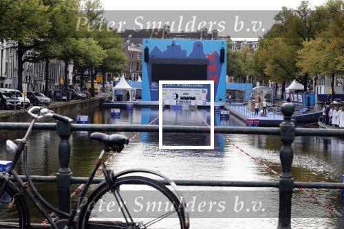 Amsterdam 9 september 2018
ALS Cityswim afgelast vanwege slechte waterkwaliteit.
