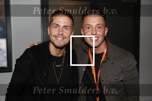 Amsterdam 6 mei 2018
Nederland-Peru 2-1 . Afscheidswedstrijd Wesley Sneijder . Zijn vrouw Yolanthe Sneijder Cabau en zoons Jessey en Xess Xava zijn natuurlijk aanwezig. Andre Hazes en Djarno Hofland