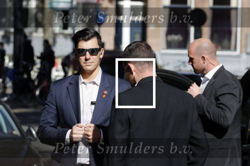 Amsterdam 29 september 2018
Barrack Obama verlaat het amstel hotel . Hij had ongeveer 10 man beveiliging bij zich.