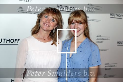 Amsterdam 8 september 2018
Premiere Nationaal Ballet in de stopera.
Bianca Krijgsman met dochter