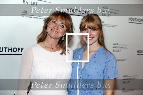 Amsterdam 8 september 2018
Premiere Nationaal Ballet in de stopera.
Bianca Krijgsman met dochter