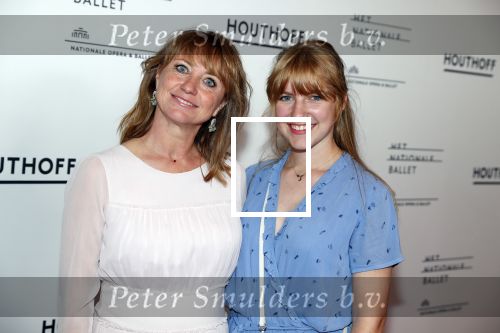 Amsterdam 8 september 2018
Premiere Nationaal Ballet in de stopera.
Bianca Krijgsman met dochter