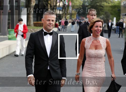 Hilversum 3 september 2018
Telegraaf voetballer van het jaar in studio 21. Bjorn Kuipers met zijn vrouw