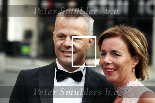 Hilversum 3 september 2018
Telegraaf voetballer van het jaar in studio 21. Bjorn Kuipers met zijn vrouw