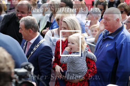 Waspik Waalwijk 26 augustus 2018
Huldiging Maarten v d Weijdenin Waalwijk en met familie bij zijn huis. Zijn vrouw Daisy en kinderen Phileine en Robien waren er natuurlijk bij.