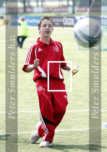 Amsterdam 7 juni 2008
Bijeenkomst voor ADHD paptienten op de toekomst bij Ajax. topscorer ajax jeugd en neef Andre Hazes jr
Peter Smulders bv