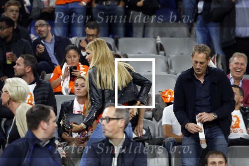 Amsterdam 6 mei 2018
Nederland-Peru 2-1 . Afscheidswedstrijd Wesley Sneijder . Zijn vrouw Yolanthe Sneijder Cabau en zoons Jessey en Xess Xava zijn natuurlijk aanwezig.