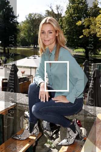 Amsterdam 7 september 2018
Presentatie stoptober 2018 door Froukje de Both met Katja Schuurman Jan Slagter en Kees v d Spek in Vondel CS.