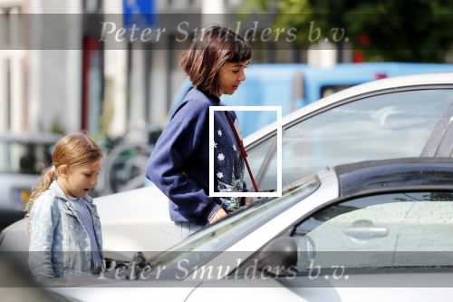 Amsterdam 27 augustus 2018
Georgina Verbaan met dochter boodschappen aan het doen.