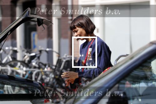 Amsterdam 27 augustus 2018
Georgina Verbaan met dochter boodschappen aan het doen.