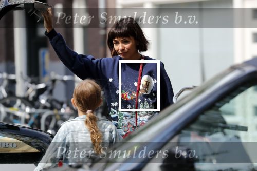 Amsterdam 27 augustus 2018
Georgina Verbaan met dochter boodschappen aan het doen.