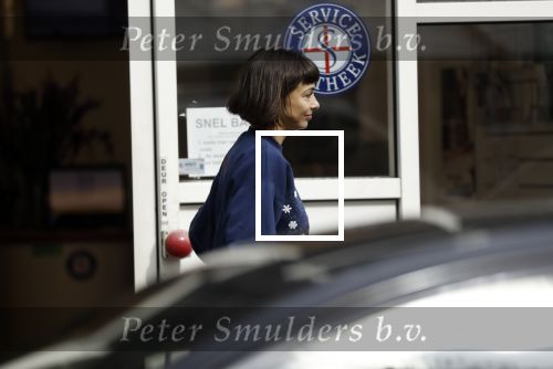 Amsterdam 27 augustus 2018
Georgina Verbaan met dochter boodschappen aan het doen.