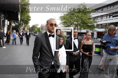 Hilversum 3 september 2018
Telegraaf voetballer van het jaar in studio 21. Hakim Ziyech kwam met zijn moeder en Manager Mustapha Nakhli.