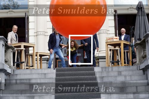 Amsterdam 7 september 2018
Presentatie stoptober 2018 door Froukje de Both met Katja Schuurman Jan Slagter en Kees v d Spek in Vondel CS.
