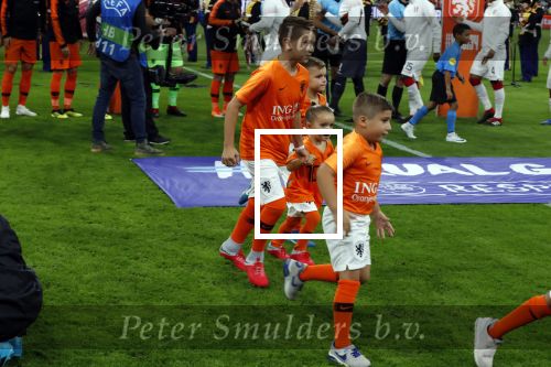 Amsterdam 6 mei 2018
Nederland-Peru 2-1 . Afscheidswedstrijd Wesley Sneijder . Zijn vrouw Yolanthe Sneijder Cabau en zoons Jessey en Xess Xava zijn natuurlijk aanwezig.