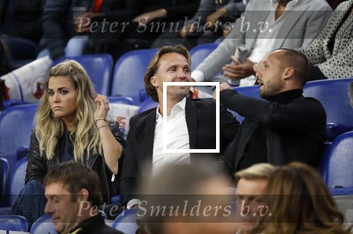 Amsterdam 6 mei 2018
Nederland-Peru 2-1 . Afscheidswedstrijd Wesley Sneijder . Zijn vrouw Yolanthe Sneijder Cabau en zoons Jessey en Xess Xava zijn natuurlijk aanwezig. Boudewijn Zenden Dirk Kuyt en Johnny Heitinga