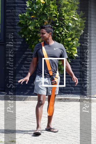 ijsselstein 1 augustus 2018
Karl Noten bij zijn praktijk .
