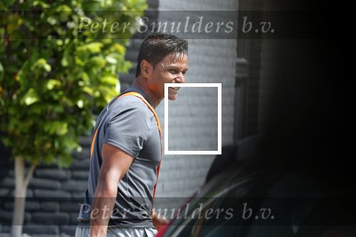ijsselstein 1 augustus 2018
Karl Noten bij zijn praktijk .