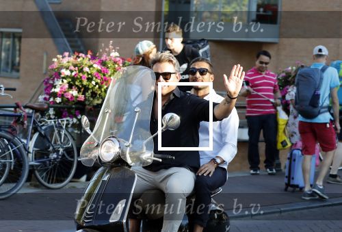 Amsterdam 3 augustus 2018
Leco v Zadelhoff en zijn partner Carlos Alberto 2 keer op 1 dag op hun vespa scooter.