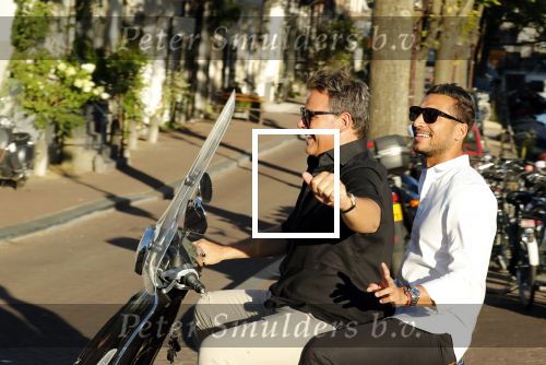 Amsterdam 3 augustus 2018
Leco v Zadelhoff en zijn partner Carlos Alberto 2 keer op 1 dag op hun vespa scooter.