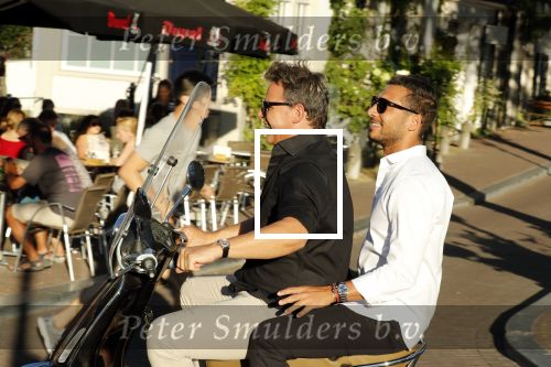 Amsterdam 3 augustus 2018
Leco v Zadelhoff en zijn partner Carlos Alberto 2 keer op 1 dag op hun vespa scooter.