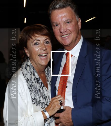Amsterdam 6 mei 2018
Nederland-Peru 2-1 . Afscheidswedstrijd Wesley Sneijder . Zijn vrouw Yolanthe Sneijder Cabau en zoons Jessey en Xess Xava zijn natuurlijk aanwezig. Louis en Truus v gaal
