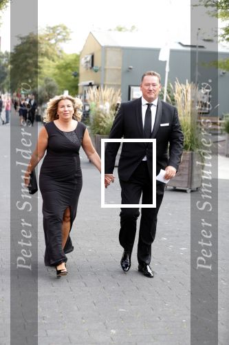 Hilversum 3 september 2018
Telegraaf voetballer van het jaar in studio 21. Marc Hofstede met vrouw