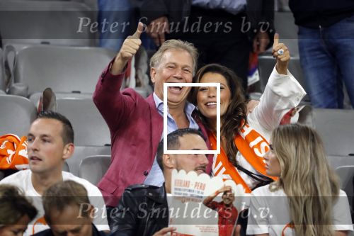 Amsterdam 6 mei 2018
Nederland-Peru 2-1 . Afscheidswedstrijd Wesley Sneijder . Zijn vrouw Yolanthe Sneijder Cabau en zoons Jessey en Xess Xava zijn natuurlijk aanwezig. Marcel Boekhoorn met zijn vriendin Rebecca Cabau.