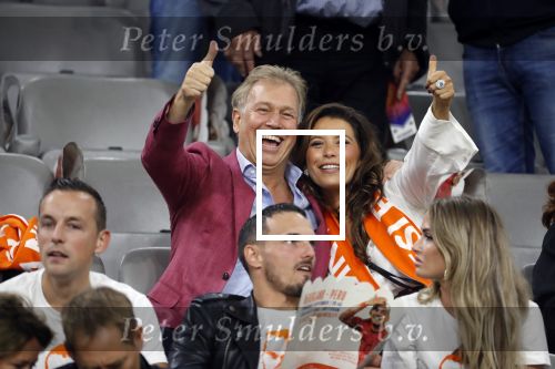 Amsterdam 6 mei 2018
Nederland-Peru 2-1 . Afscheidswedstrijd Wesley Sneijder . Zijn vrouw Yolanthe Sneijder Cabau en zoons Jessey en Xess Xava zijn natuurlijk aanwezig. Marcel Boekhoorn met zijn vriendin Rebecca Cabau.