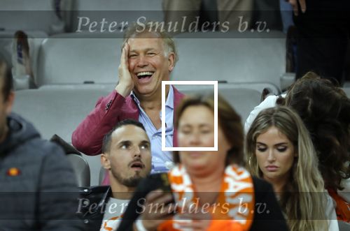 Amsterdam 6 mei 2018
Nederland-Peru 2-1 . Afscheidswedstrijd Wesley Sneijder . Zijn vrouw Yolanthe Sneijder Cabau en zoons Jessey en Xess Xava zijn natuurlijk aanwezig. Marcel Boekhoorn met zijn vriendin Rebecca Cabau.