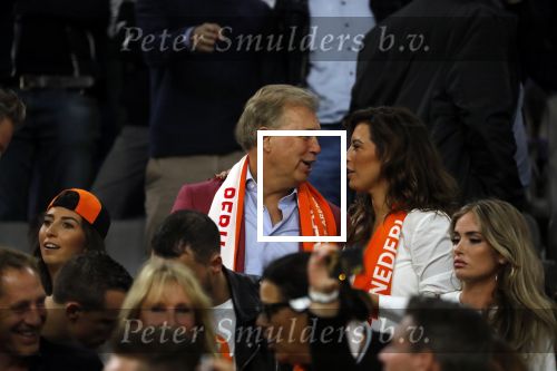 Amsterdam 6 mei 2018
Nederland-Peru 2-1 . Afscheidswedstrijd Wesley Sneijder . Zijn vrouw Yolanthe Sneijder Cabau en zoons Jessey en Xess Xava zijn natuurlijk aanwezig. Marcel Boekhoorn met zijn vriendin Rebecca Cabau.