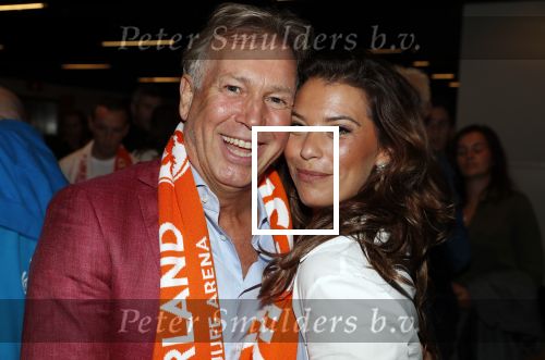 Amsterdam 6 mei 2018
Nederland-Peru 2-1 . Afscheidswedstrijd Wesley Sneijder . Zijn vrouw Yolanthe Sneijder Cabau en zoons Jessey en Xess Xava zijn natuurlijk aanwezig. Marcel Boekhoorn met zijn vriendin Rebecca Cabau.
