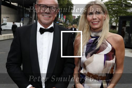 Hilversum 3 september 2018
Telegraaf voetballer van het jaar in studio 21. Mart v d Heuvel met vrouw