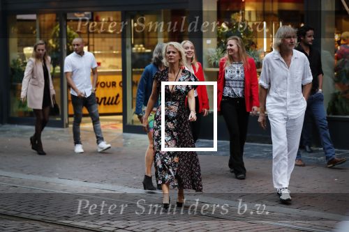 Amsterdam 4 september 2018
Premiere de inspirator in Tuschinki.
Mary-Lou v Steenis kwam met haar man en dochters