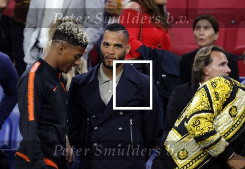 Amsterdam 6 mei 2018
Nederland-Peru 2-1 . Afscheidswedstrijd Wesley Sneijder . Zijn vrouw Yolanthe Sneijder Cabau en zoons Jessey en Xess Xava zijn natuurlijk aanwezig. Michel Vorm