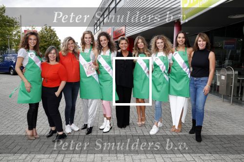 Amersfoort 30 augustus 2018
Boekpresentatie voormalig Miss Nederland Nicky Opheij. oa Lisa Michels Zoey Ivory Kim Kotter  Rahima Dirkse Stephanie Tency en Jacqueline Steenbeek.