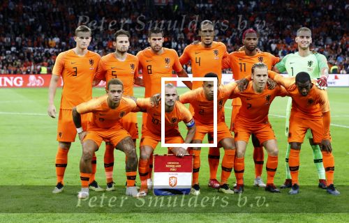 Amsterdam 6 mei 2018
Nederland-Peru 2-1 . Afscheidswedstrijd Wesley Sneijder . Zijn vrouw Yolanthe Sneijder Cabau en zoons Jessey en Xess Xava zijn natuurlijk aanwezig.